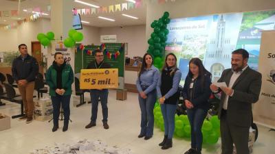 Sicredi Grandes Lagos realizou o sorteio da promoÃ§Ã£o RDC em suas AgÃªncias